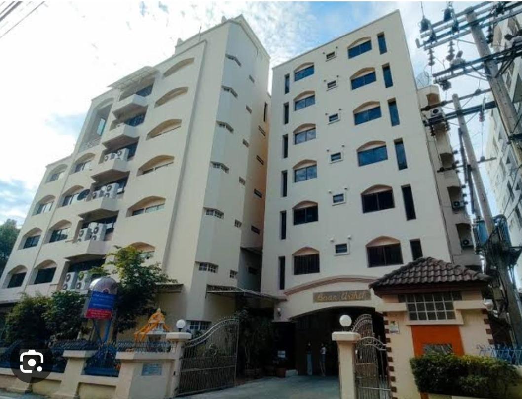 Service Thong Lo Ekkamai Prompong Apartment Bangkok